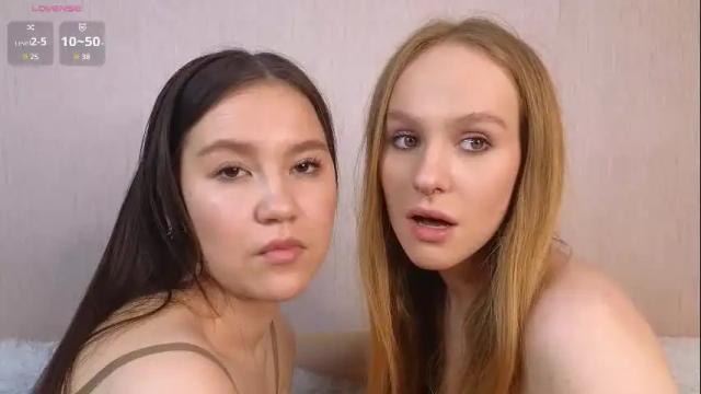 Image 4 of too_cute_blonde_girl Stream on Chaturbate on 16 days ago