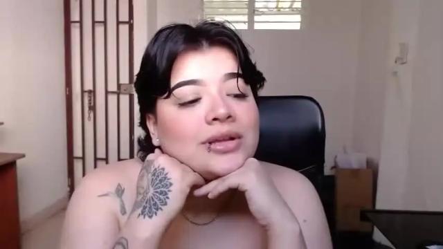 Image 2 of toomboy_ Stream on Chaturbate on 17 months ago