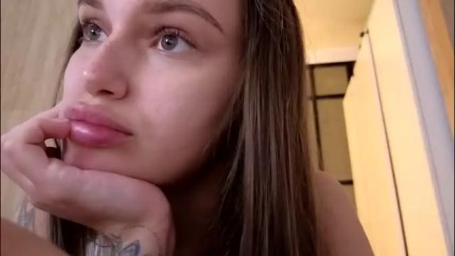 Image 7 of tootightwithbra Stream on Chaturbate on 1 month ago