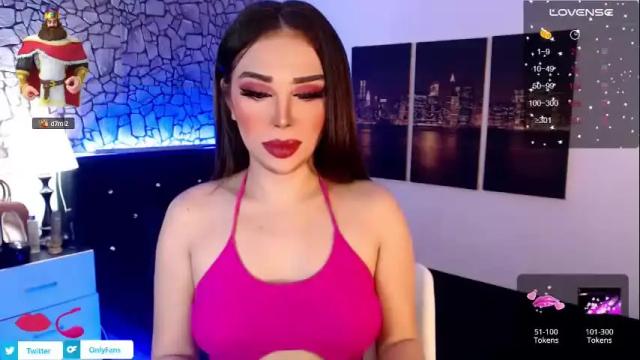 Image 12 of top1_lavinia_queen Stream on Chaturbate on 18 months ago