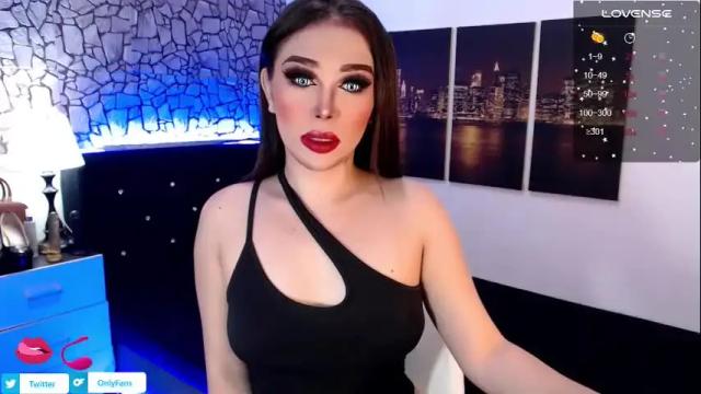 Image 3 of top1_lavinia_queen Stream on Chaturbate on 18 months ago