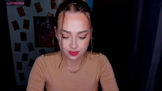 Image 10 of top_twins Stream on Chaturbate on 8 months ago