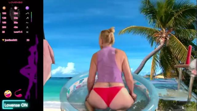 Image 8 of topazxxx Stream on Chaturbate on 3 months ago