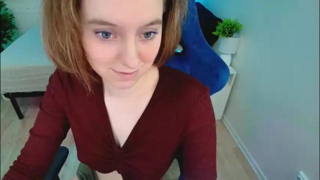 Image 11 of topcranberry Stream on Chaturbate on 1 month ago