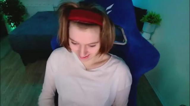 Image 8 of topcranberry Stream on Chaturbate on 27 days ago