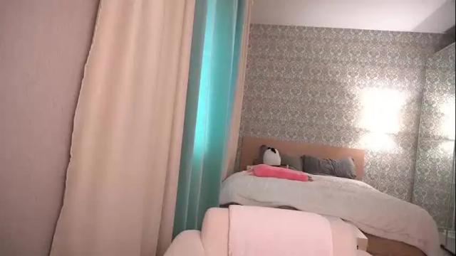 Image 7 of torinova Stream on Chaturbate on 1 month ago