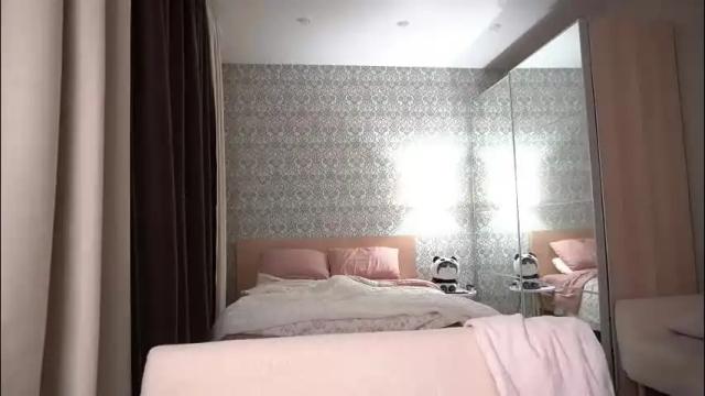 Image 4 of torinova Stream on Chaturbate on 1 month ago