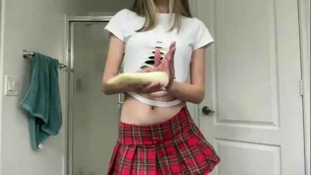Image 2 of toriryann23 Stream on Chaturbate on 14 months ago