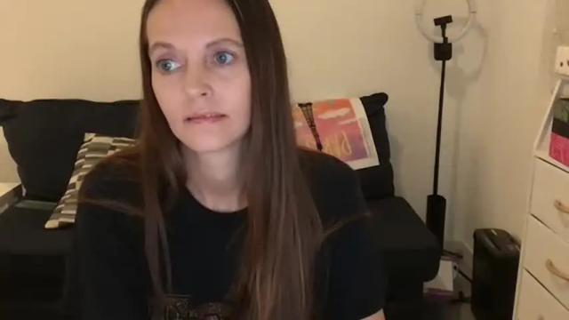 Image 7 of toriryann23 Stream on Chaturbate on 4 months ago