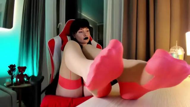 Image 2 of toriwick Stream on Chaturbate on 17 months ago