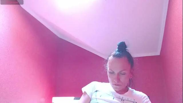 Image 4 of toryohsweety Stream on Chaturbate on 14 days ago