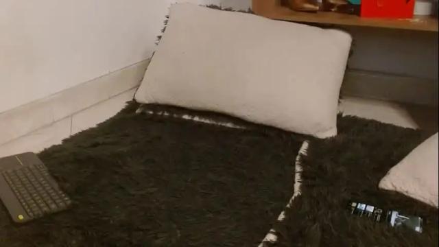 Image 12 of torysmiles Stream on Chaturbate on 5 months ago