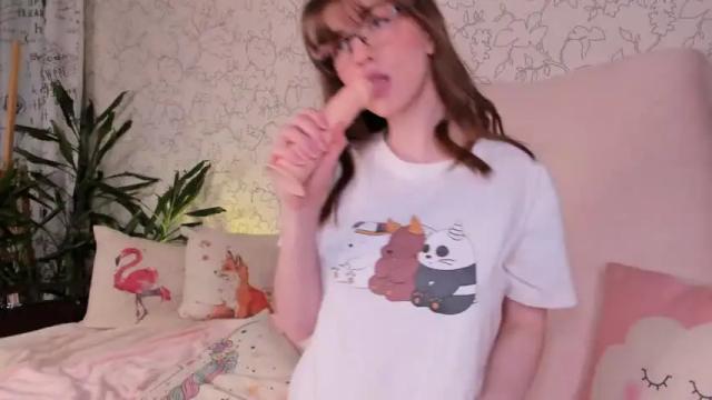 Thumbnail 3, tossy_flossy's Stream at Chaturbate, 20 months ago
