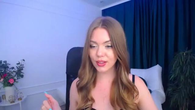 Image 2 of touch_the_heart Stream on Chaturbate on 13 months ago