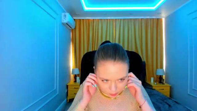 Image 8 of touch_the_heart Stream on Chaturbate on 12 months ago