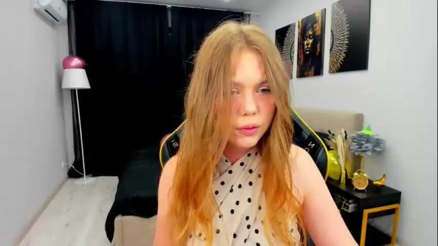 Image 2 of touch_the_heart Stream on Chaturbate on 6 days ago