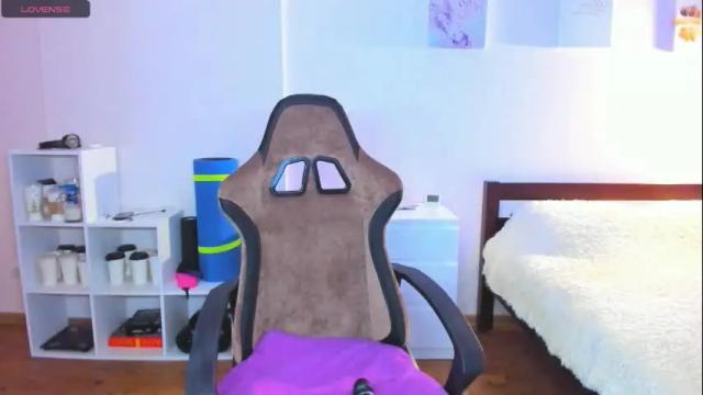 Image 7 of toxic_lina Stream on Chaturbate on 14 days ago
