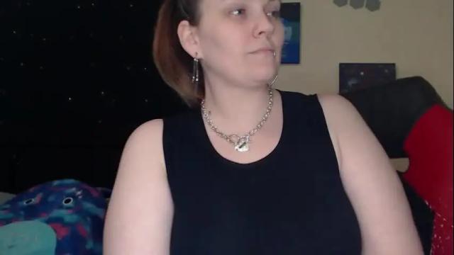 Image 11 of toxiclilly Stream on Chaturbate on 20 days ago