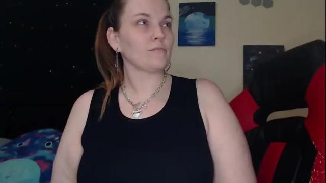 Image 12 of toxiclilly Stream on Chaturbate on 20 days ago
