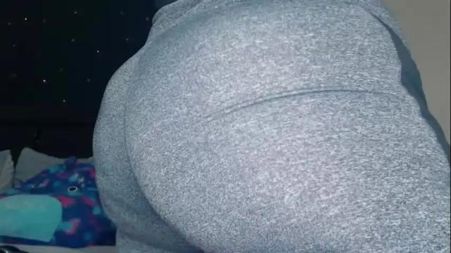 Image 3 of toxiclilly Stream on Chaturbate on 28 days ago