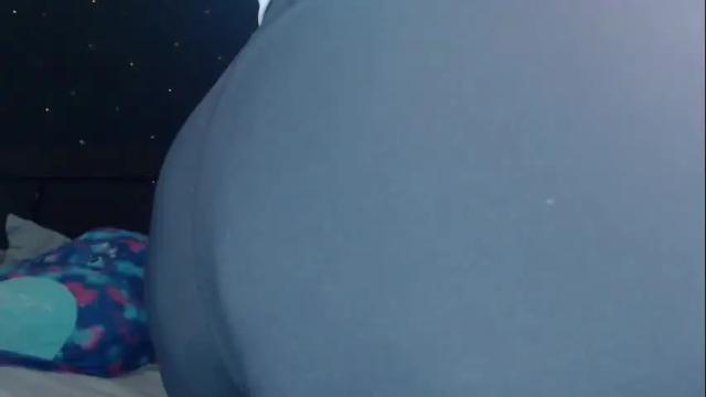 Image 8 of toxiclilly Stream on Chaturbate on 13 days ago