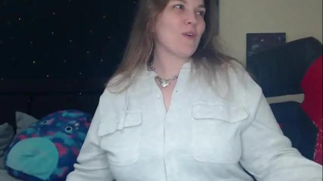 Image 7 of toxiclilly Stream on Chaturbate on 14 days ago