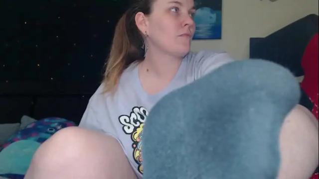 Image 12 of toxiclilly Stream on Chaturbate on 14 days ago