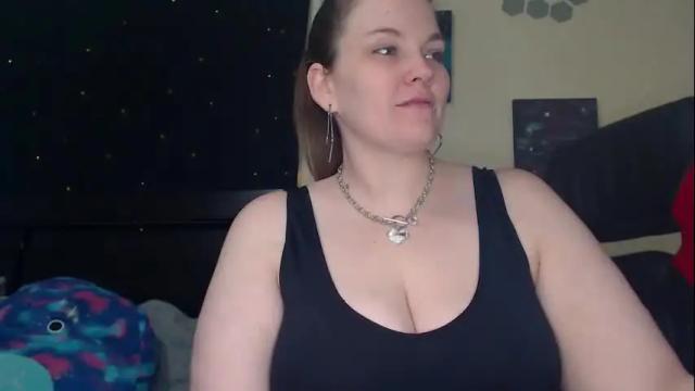 Image 3 of toxiclilly Stream on Chaturbate on 6 days ago