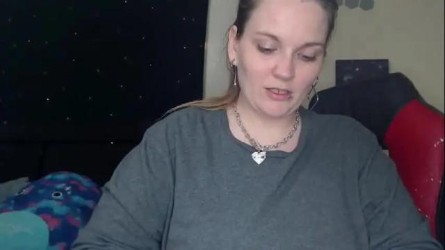 Image 12 of toxiclilly Stream on Chaturbate on 1 month ago