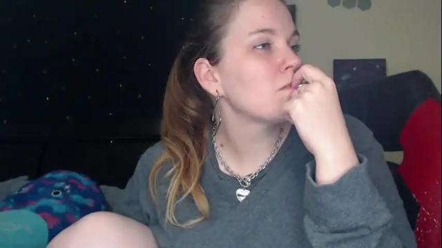 Image 8 of toxiclilly Stream on Chaturbate on 1 month ago