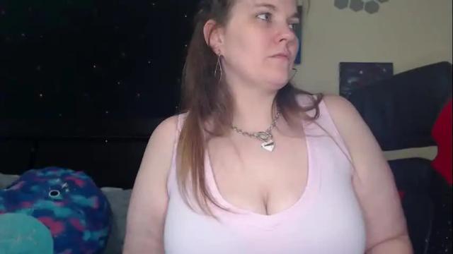 Image 2 of toxiclilly Stream on Chaturbate on 7 days ago