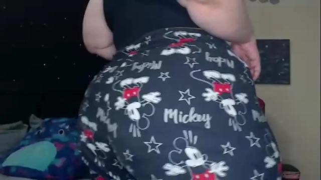 Image 2 of toxiclilly Stream on Chaturbate on 1 month ago