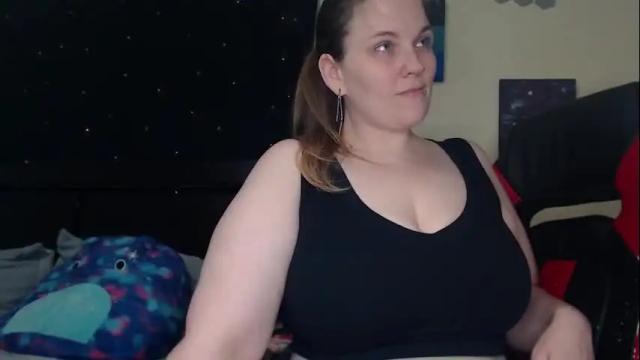Image 8 of toxiclilly Stream on Chaturbate on 1 month ago