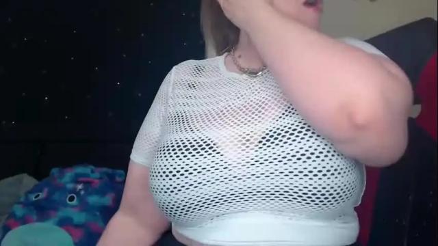 Image 3 of toxiclilly Stream on Chaturbate on 1 month ago