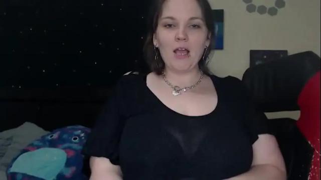 Image 6 of toxiclilly Stream on Chaturbate on 1 month ago