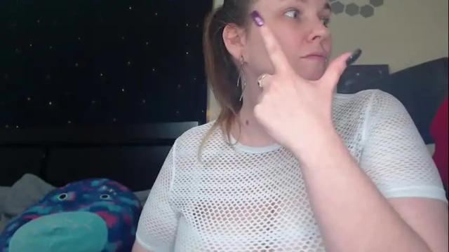 Image 11 of toxiclilly Stream on Chaturbate on 28 days ago