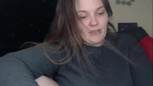 Image 2 of toxiclilly Stream on Chaturbate on 20 days ago
