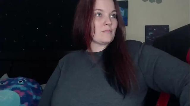 Image 7 of toxiclilly Stream on Chaturbate on 3 days ago