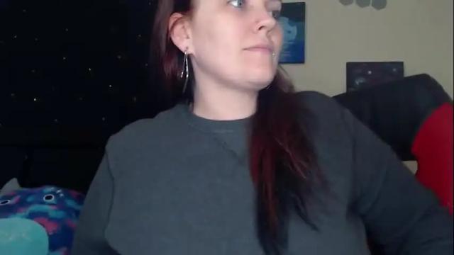 Image 8 of toxiclilly Stream on Chaturbate on 3 days ago