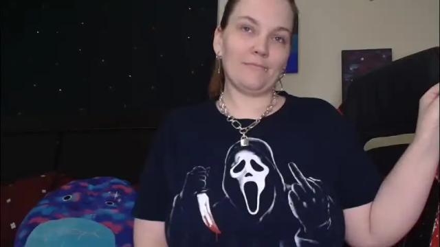 Image 4 of toxiclilly Stream on Chaturbate on 2 months ago