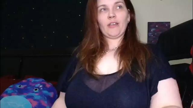 Image 4 of toxiclilly Stream on Chaturbate on 1 month ago