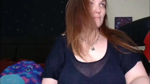 Image 7 of toxiclilly Stream on Chaturbate on 1 month ago