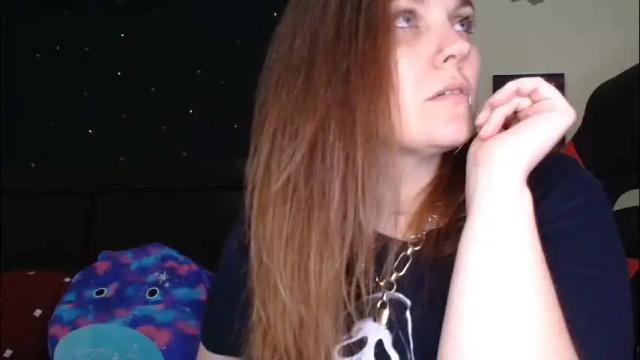 Image 2 of toxiclilly Stream on Chaturbate on 28 days ago