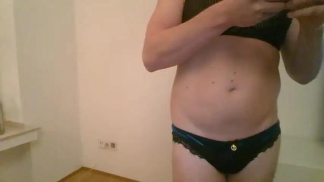 Image 5 of toyboy4u93 Stream on Chaturbate on 8 months ago