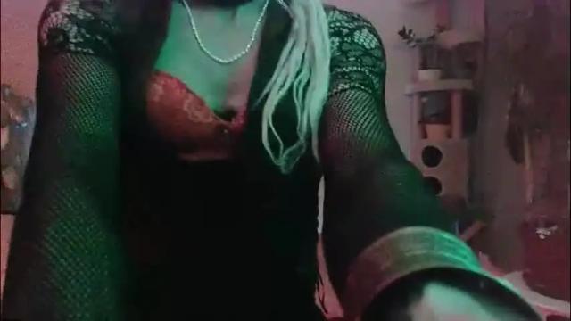 Image 3 of toyboybitchslut Stream on Chaturbate on 27 days ago