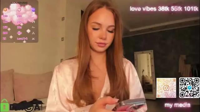 Image 7 of tracy_tay1or Stream on Chaturbate on 2 months ago