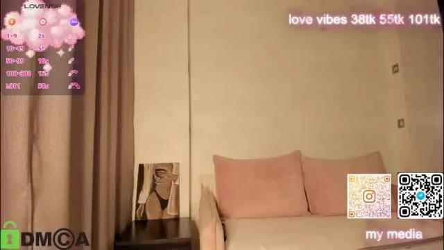 Image 8 of tracy_tay1or Stream on Chaturbate on 2 months ago