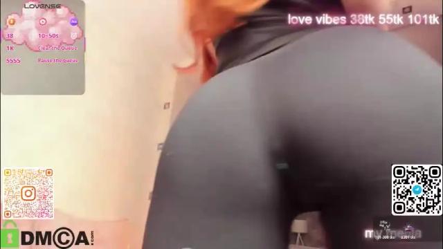 Image 3 of tracy_tay1or Stream on Chaturbate on 2 months ago