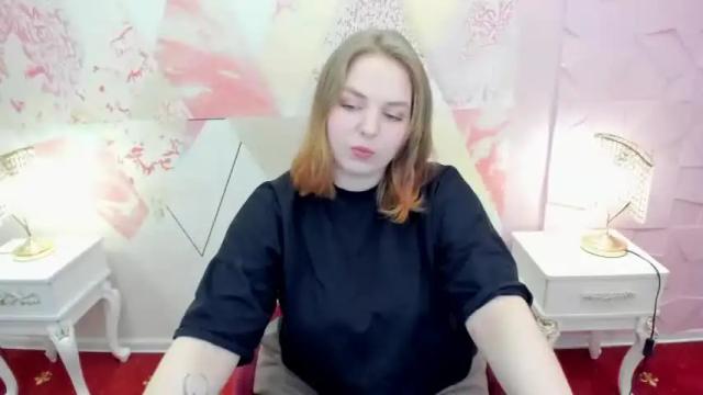 Image 10 of tracydeen Stream on Chaturbate on 21 months ago