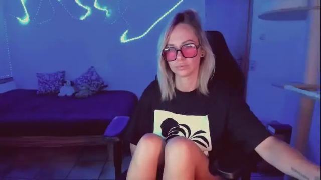 Image 6 of trafka_murafka Stream on Chaturbate on 7 days ago